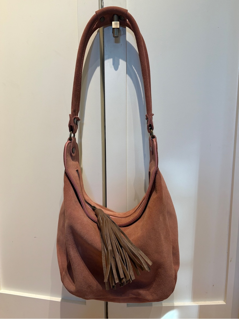 Like new Sundance blush suede hobo purse